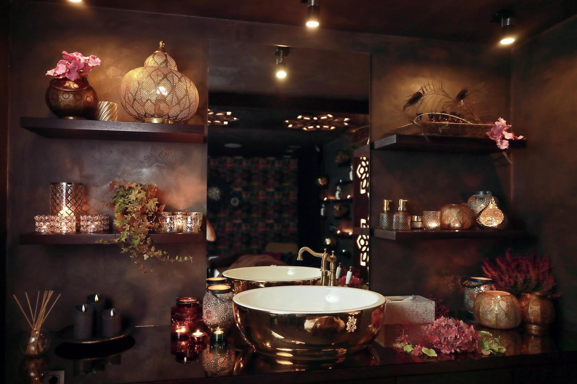 Hotel Zlaty Klucik - Golden Key With Luxury Spa Nitra Bagian luar foto